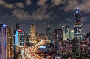 Searching for Warmth in the City Under the Illumination of Lights